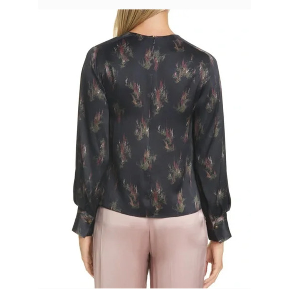 Vince Wisteria‎ Popover Silk Blouse Size Small New with Tags - Picture 2 of 4